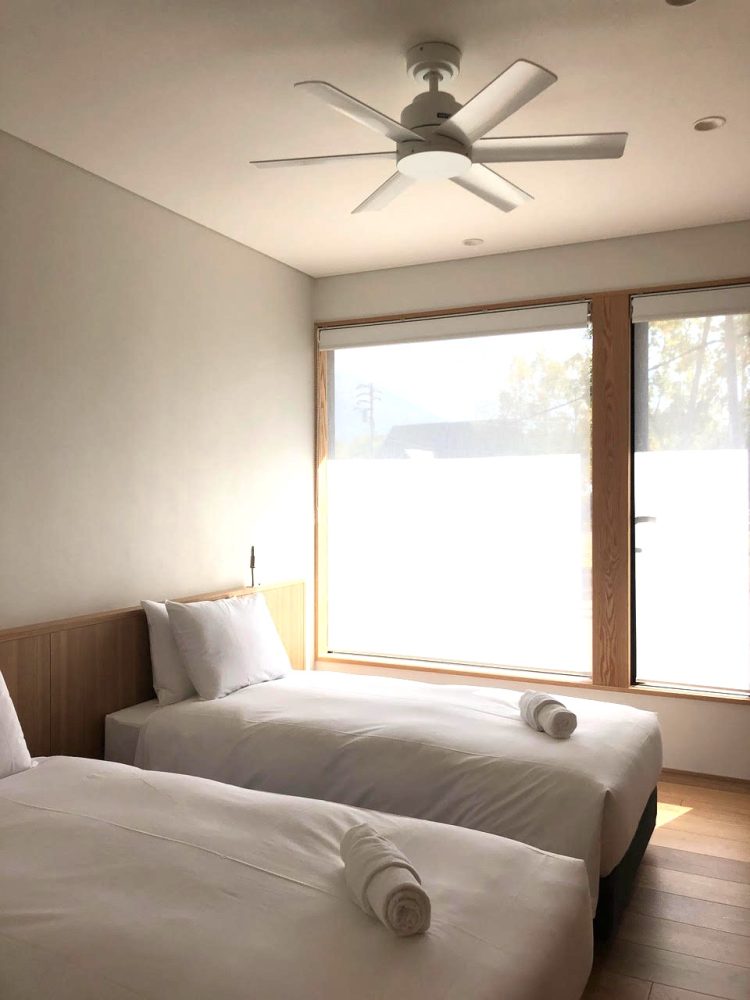 ハンターシーリングファン設置画像 ケニコット ホワイト1-4