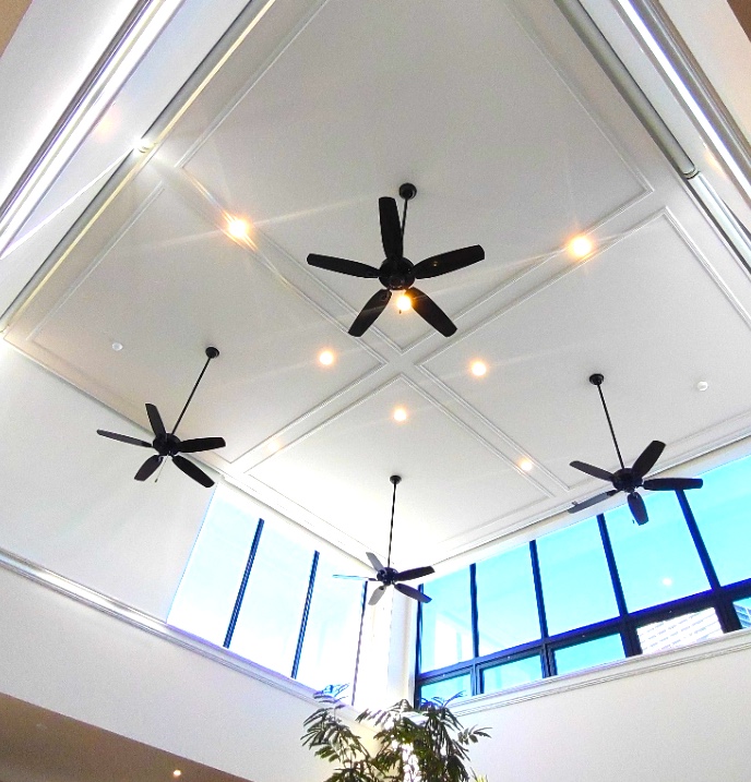 メゾン アムシュティー　　　ハンターシーリングファン　ビルダーエリート　ニューブロンズ　設置　画像