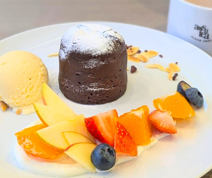 メゾン アムシュティー　　　ハンターシーリングファン　ビルダーエリート　ニューブロンズ　設置　画像